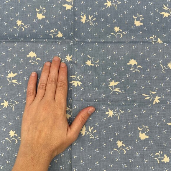 Vintage Placemats Napkins Set 1980s Floral Country Blue Taiwan Flowers Retro - Picture 6 of 10